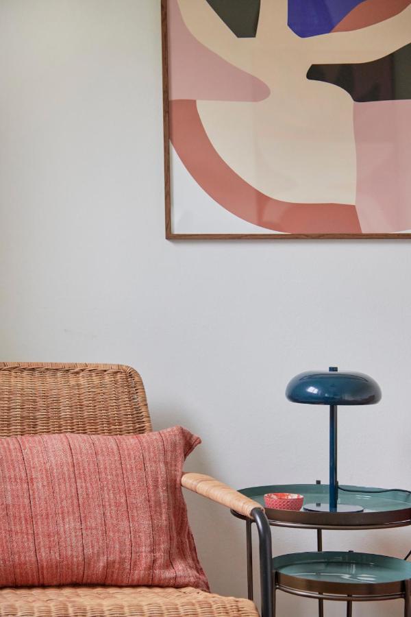 Light-Filled & Renovated Apartment, By Timecooler Lisboa Exteriér fotografie